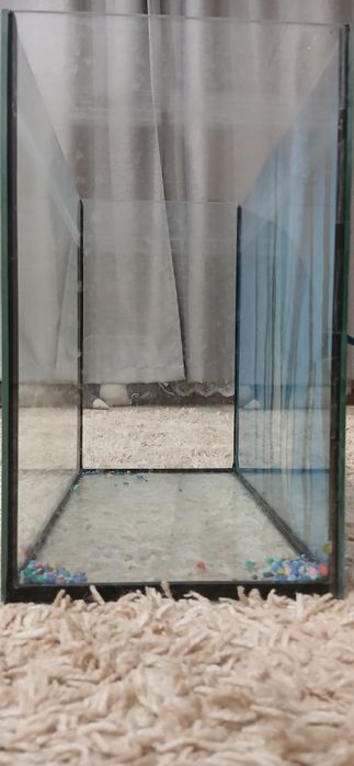 Продам аквариум почти новый