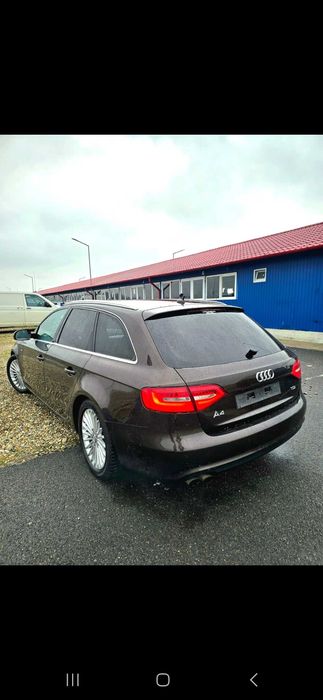 Audi A4 3×S-LINE