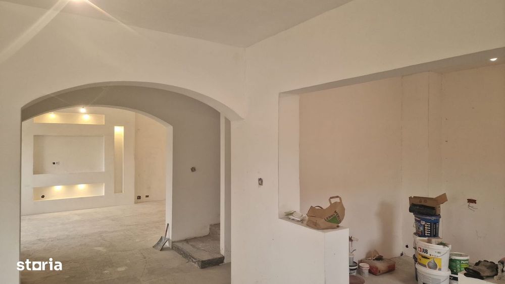 Oncea Platou - Casă de vânzare