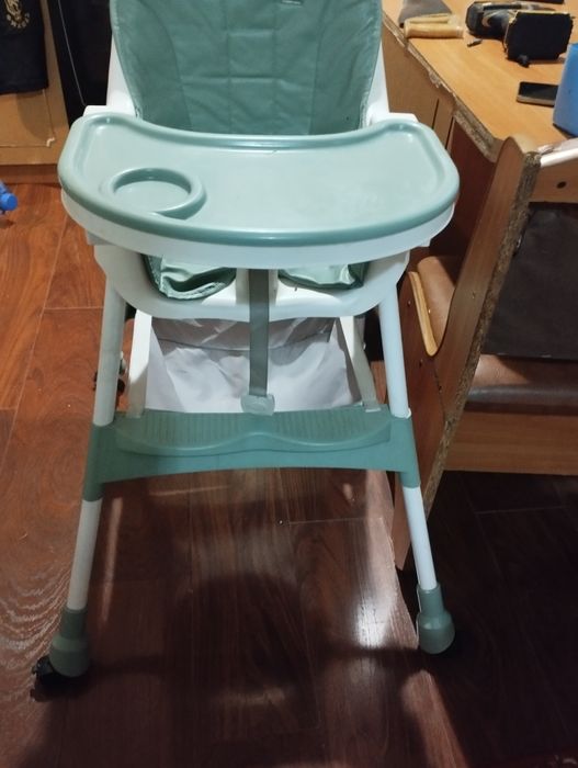 Продам стульчик б/у
