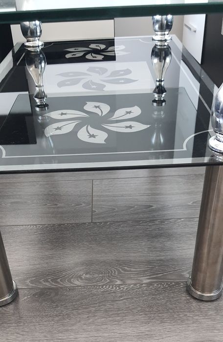 Masa din sticla pt cafea