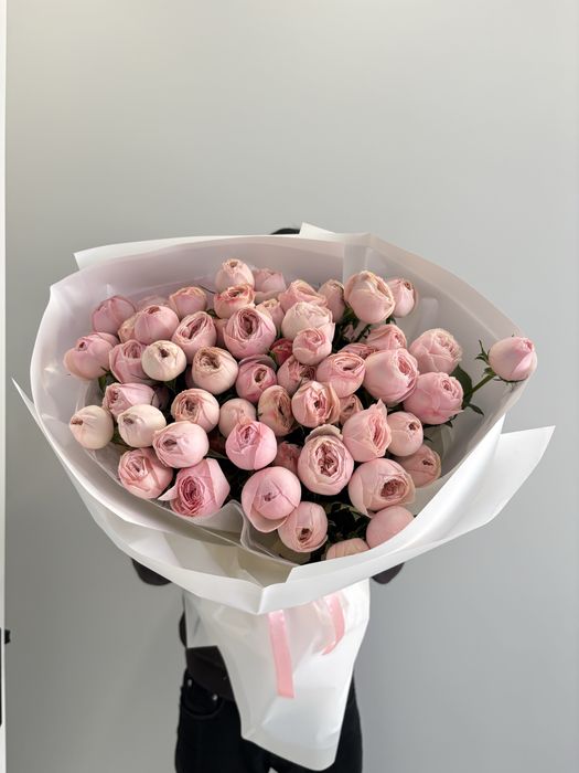 Букет из пионовидных роз