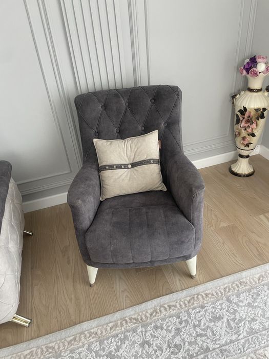 Продам диван с 2 кресло