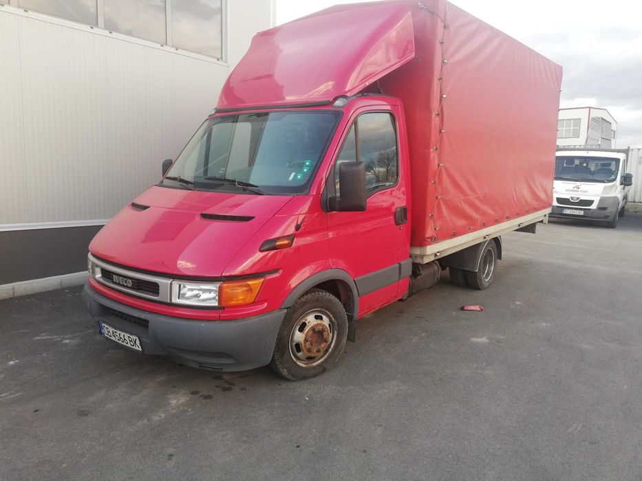 Продавам бризента и ветробрана !!