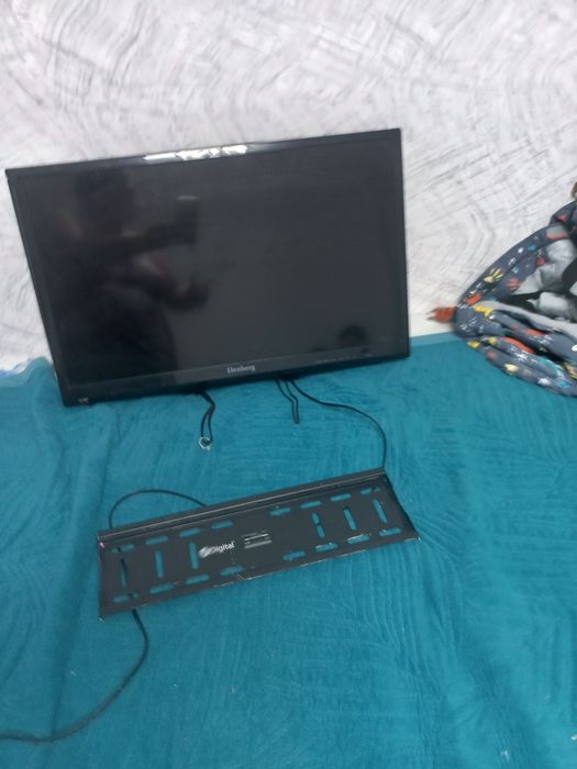 Продам телевизор