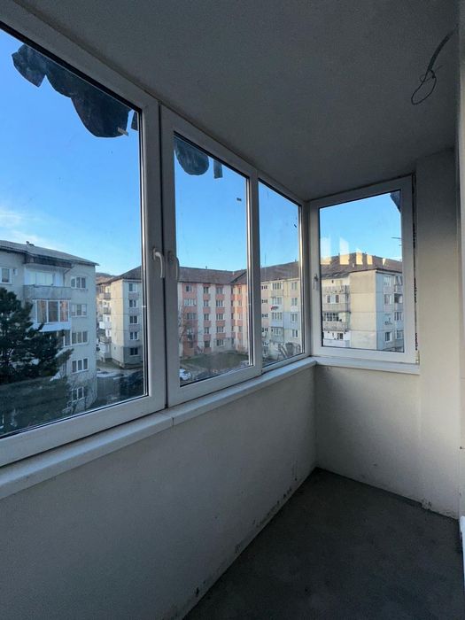 Apartment cu 3 camere de vanzare