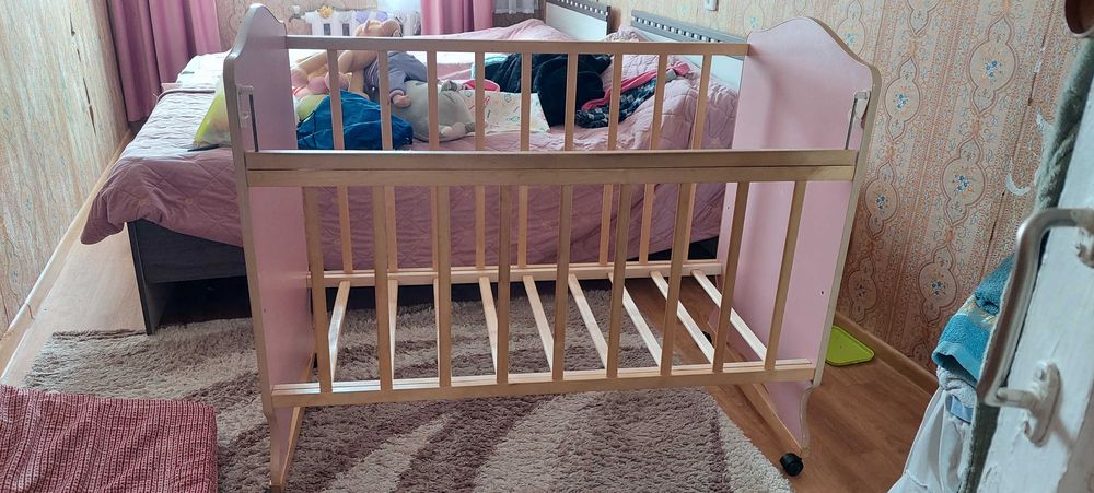 Кроватка детская