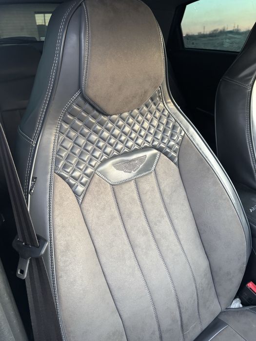 Продам Машину новая