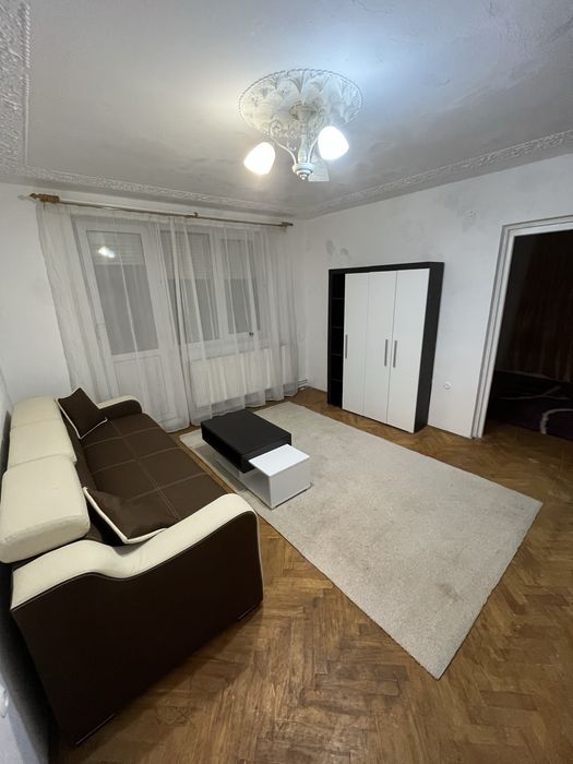 Vând apartament cu 2 camere, et. 1, cartier Mulatău