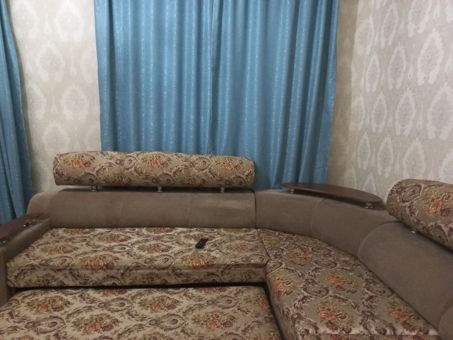 Диван для гостиной