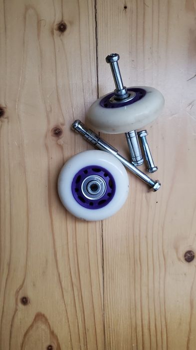 Role fetita roz Oxelo Decathlon marime 26-28 in stare foarte buna