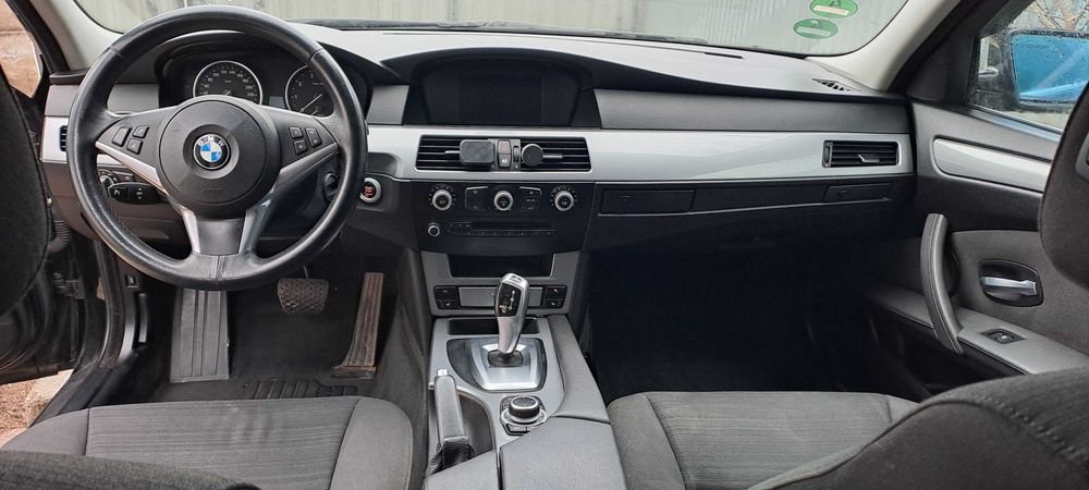 BMW Seria 5 E60 Facelift (LCI) - 523i (190 CP)