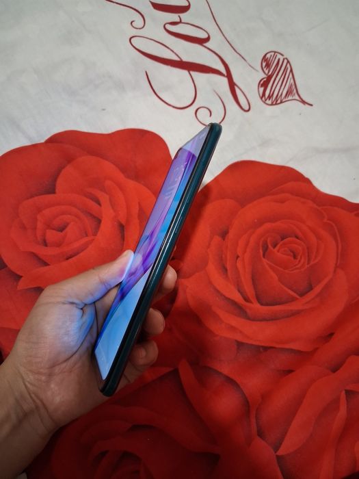 Yangi telefon ishlashi zór
