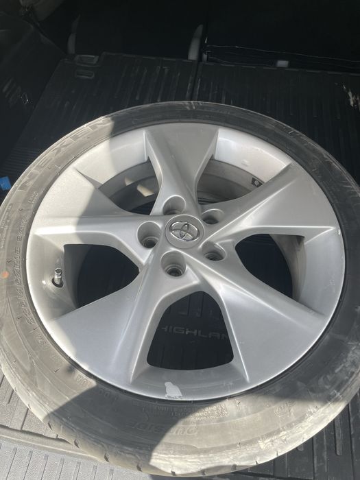 Оригинал диск и покрышка R18