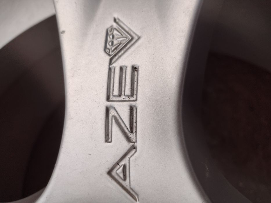 Перфектни AZEV 18-5x98 ET30 8j Alfa Romeo 147 Q2