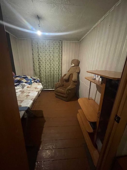 Продам дом в тихом районе.