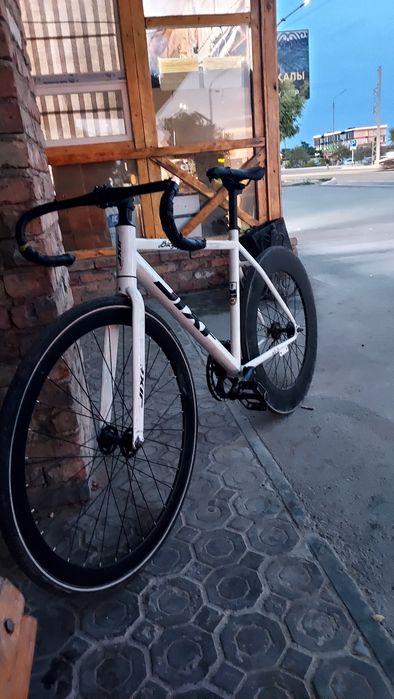 велосипед фикс JIXF AT3 Sport (Fixed Gear)
