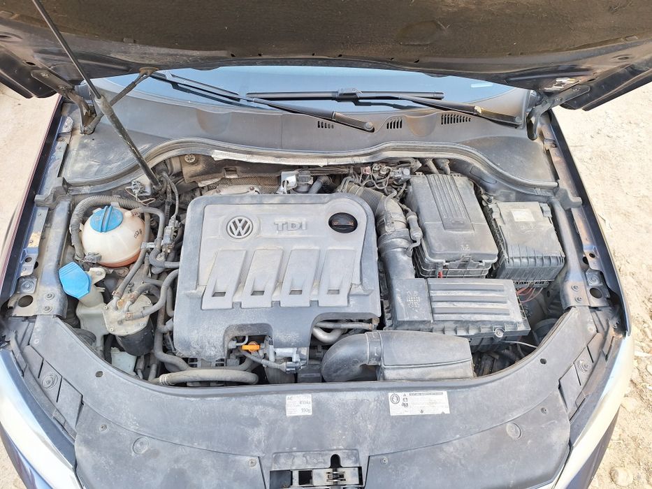 Volkswagen Passat 2012 2.0 TDI 140 CP BlueMotion