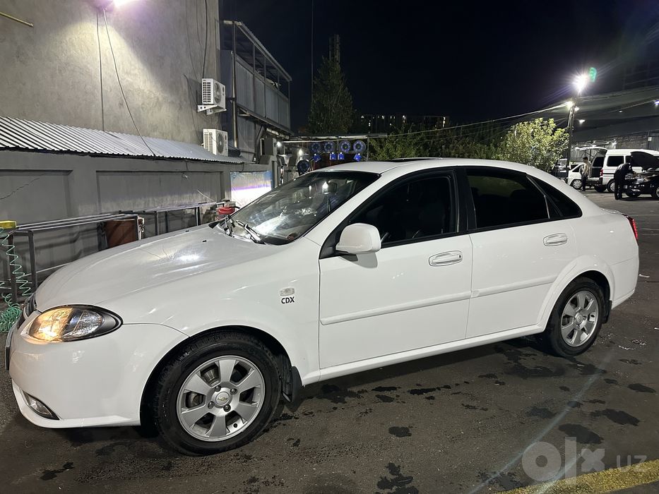 Chevrolet Gentra 2022, белая, хорошее состояние