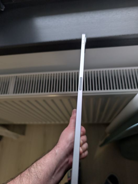 iPad Pro 12.9 6th generation 256 Gb