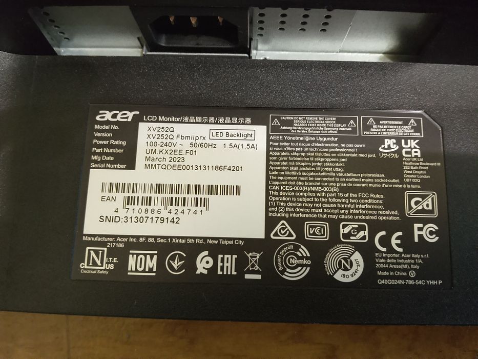 Продам мониторы на запчасти