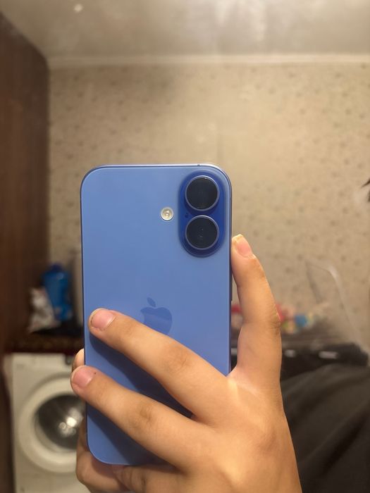 Iphone 16 с коробкой