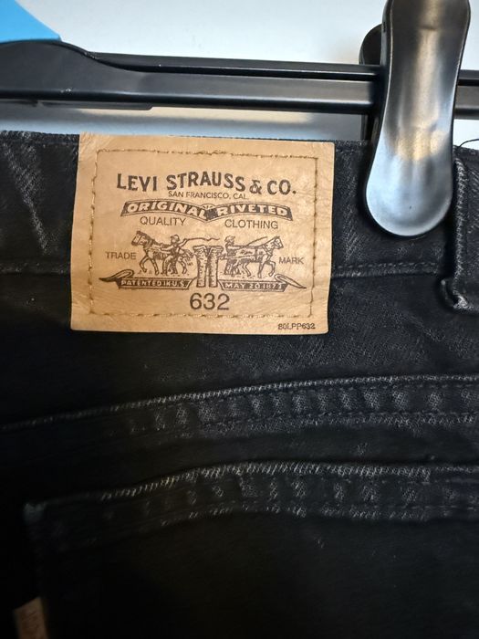2 Perechi de Blugi Levi’s in stare foarte buna