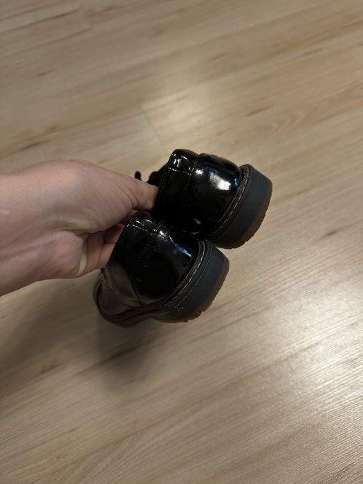 Туфельки-ботинки лакированные