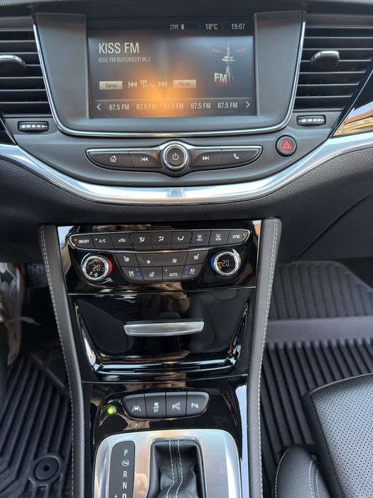 Opel Astra K  Mega Extra Fulll 1.6cdti(automata)136 cp An 2017