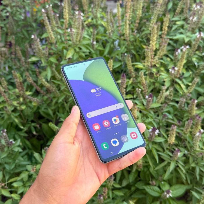 Samsung Galaxy A52 ideal