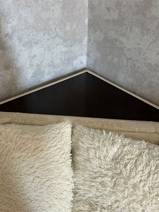 Продам угловой диван