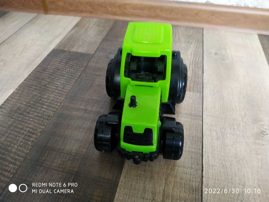 Гоночная машина игрушка катапульта *