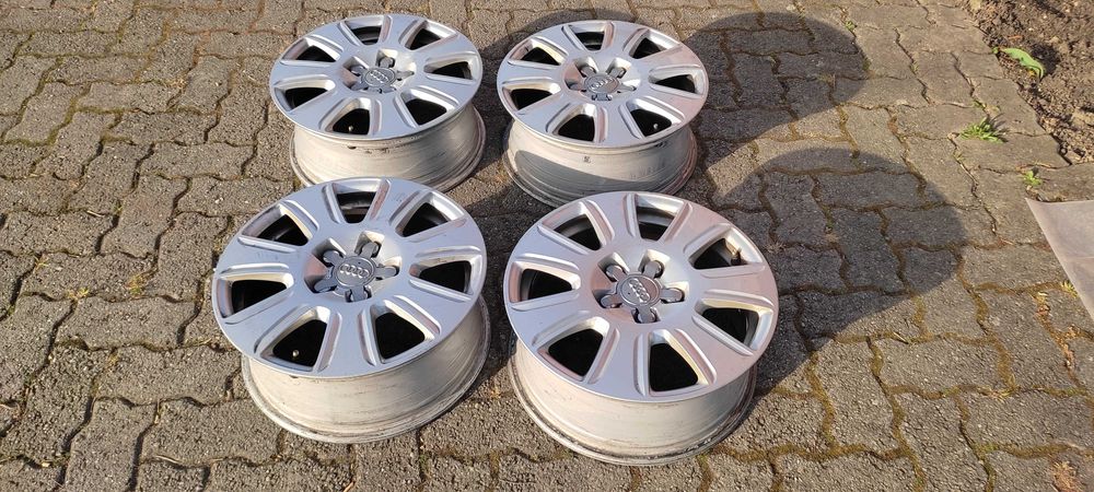Оригинални алуминиеви джанти за Ауди 16