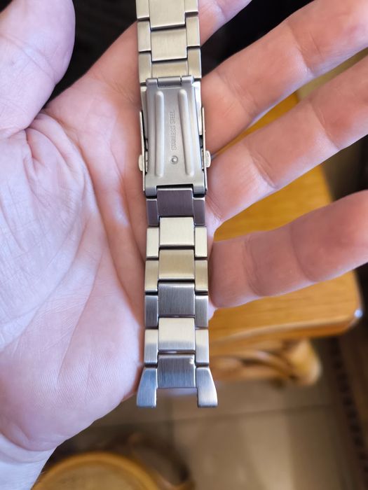 Браслет металлический для Casio G Shock GST B100. Новый.