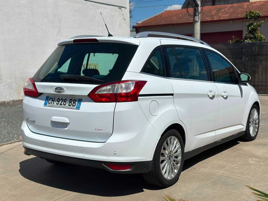 Ford Grand C-Max / 1.6 TDCi 116Cp Euro 5 / An 2014 / 7 Locuri / Clima / Navi
