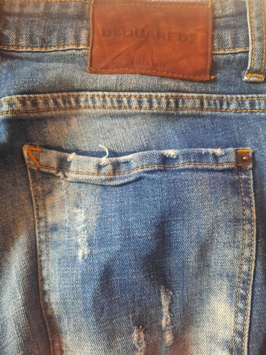 Blugi Dsquared2           .