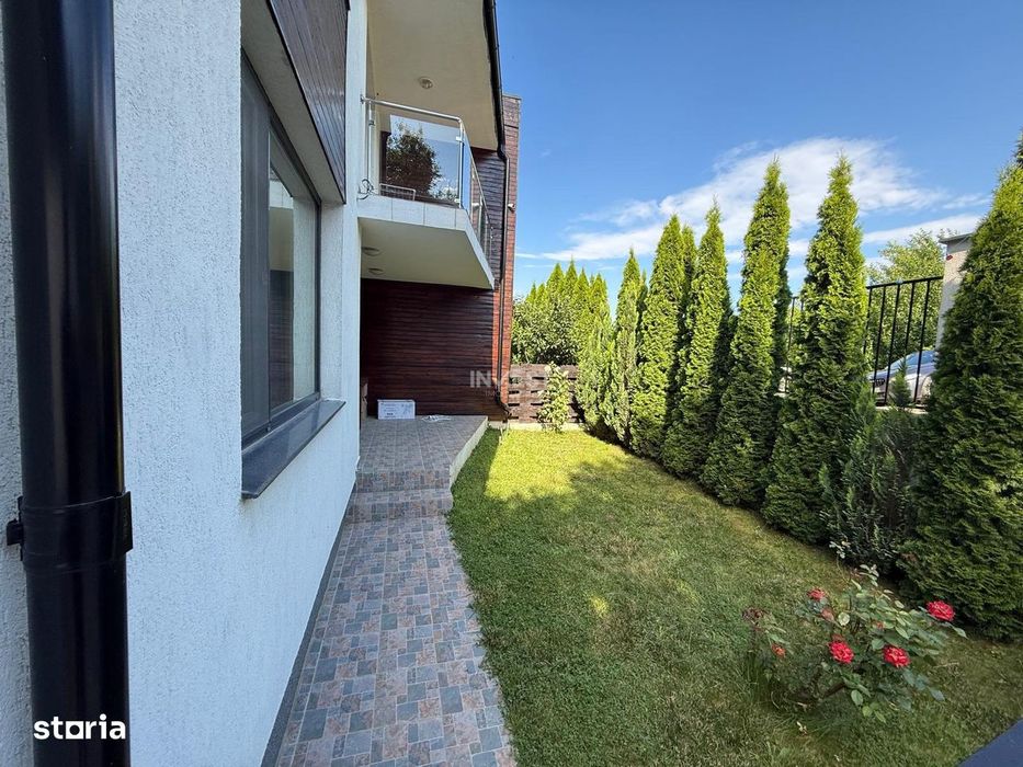 Casa tip duplex, libera, mutare imediata — Rond Pacurari, Iasi