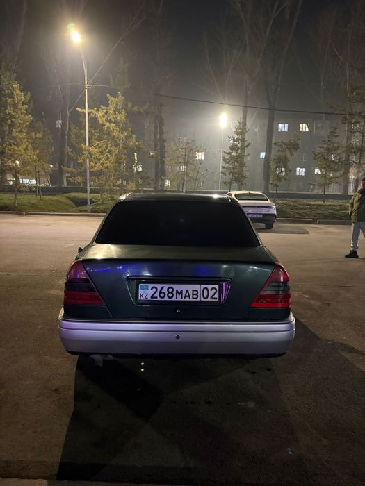 Продам мерседес бенс