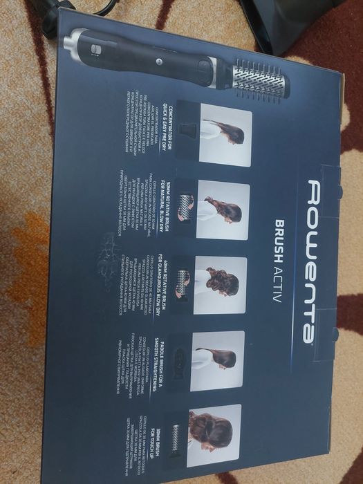 Въртяща се четка за коса Rowenta