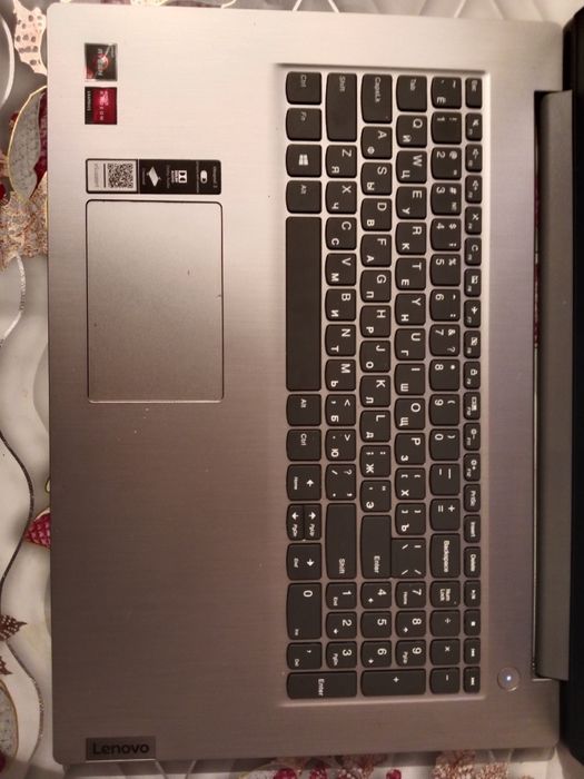 Ноудбук продам срочно