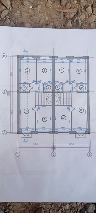 Eshonguzar bekbaraka dom orqasida ikki sotik uch qavat karobka