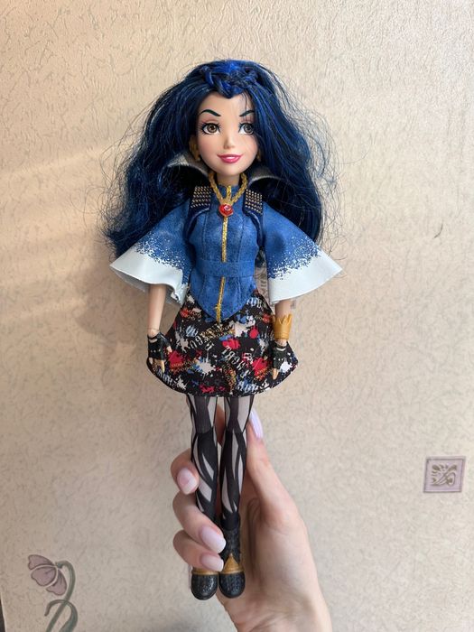 Кукла Descendants Иви