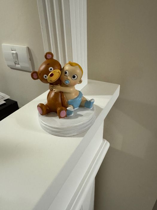 Decoratiune botez, nou nascut bebelus cu ursulet