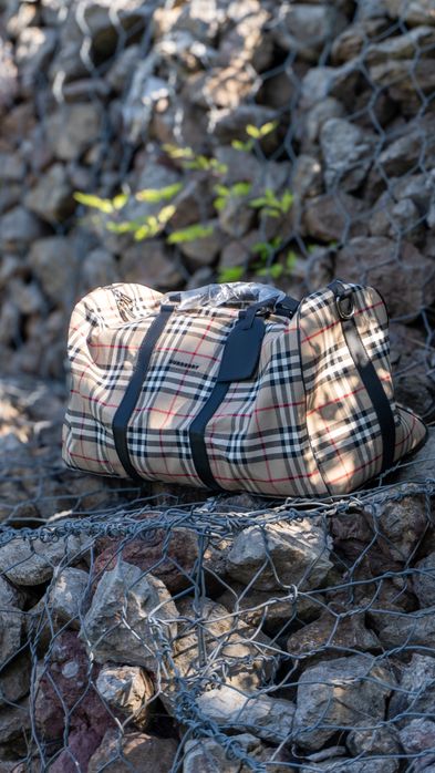 Burrberry duffle bag