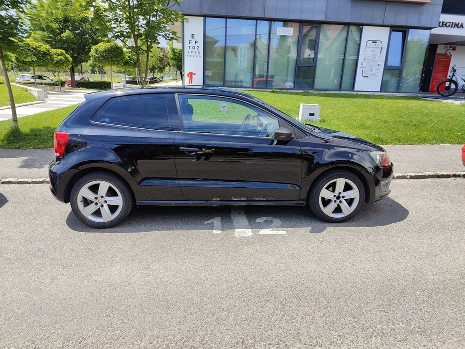 VOLKSWAGEN Polo 2010 — imagine 2