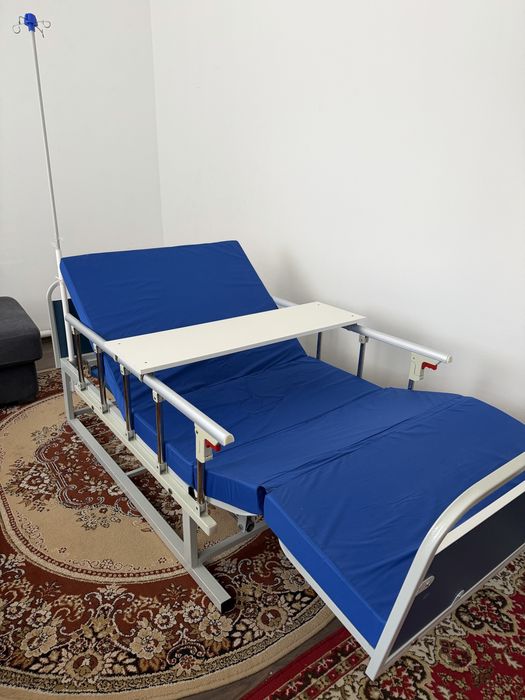 Продам медецинскую кровать