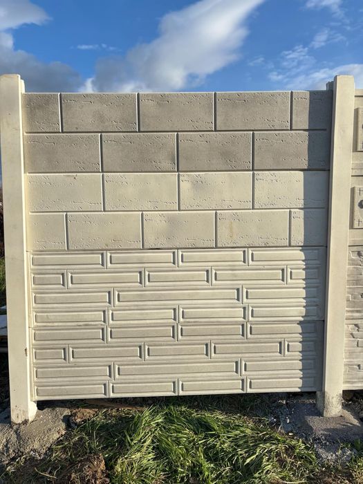 Placi gard din beton