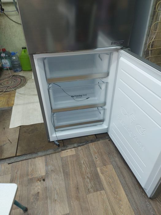 Продам холодильник