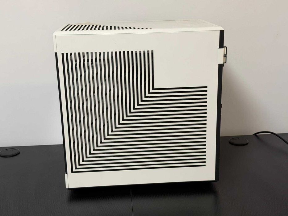 PC: i9 13900K, RTX 4080, 48GB RAM, 1TB SSD