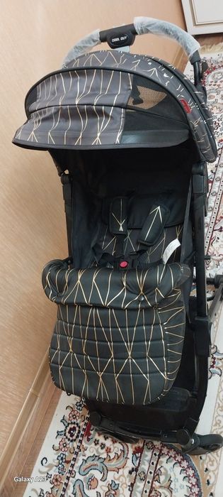 Продам детскую коляску